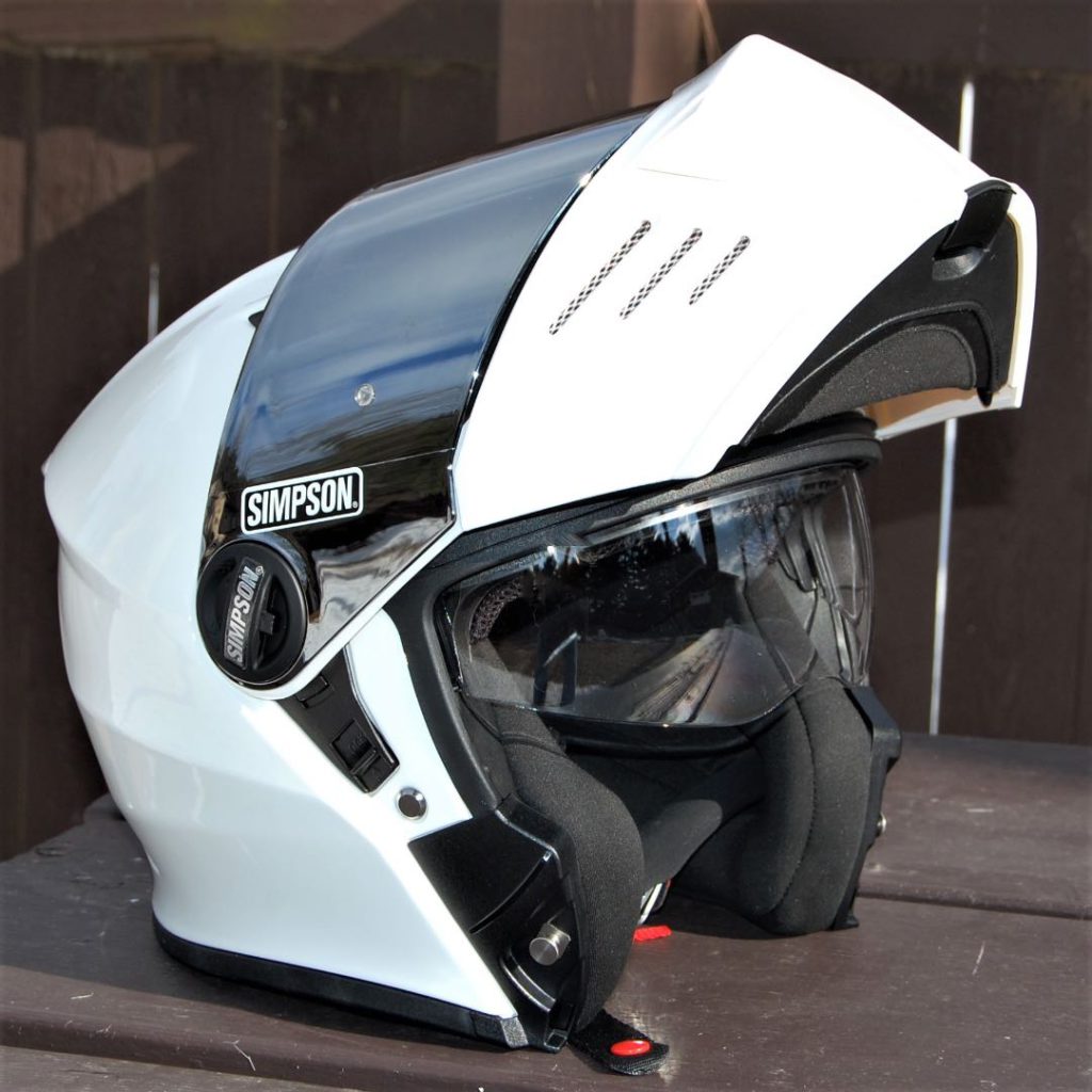 How To Buy A Motorcycle Helmet Online: Follow These Steps Before You